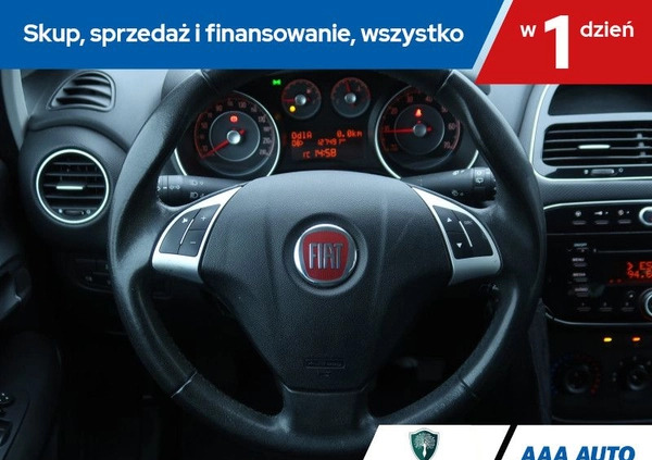Fiat Punto 2012 cena 27000 przebieg: 127486, rok produkcji 2015 z Dobrzany małe 191